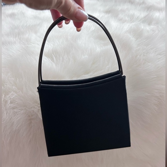 Elegant Black small purse - Picture 2 of 9